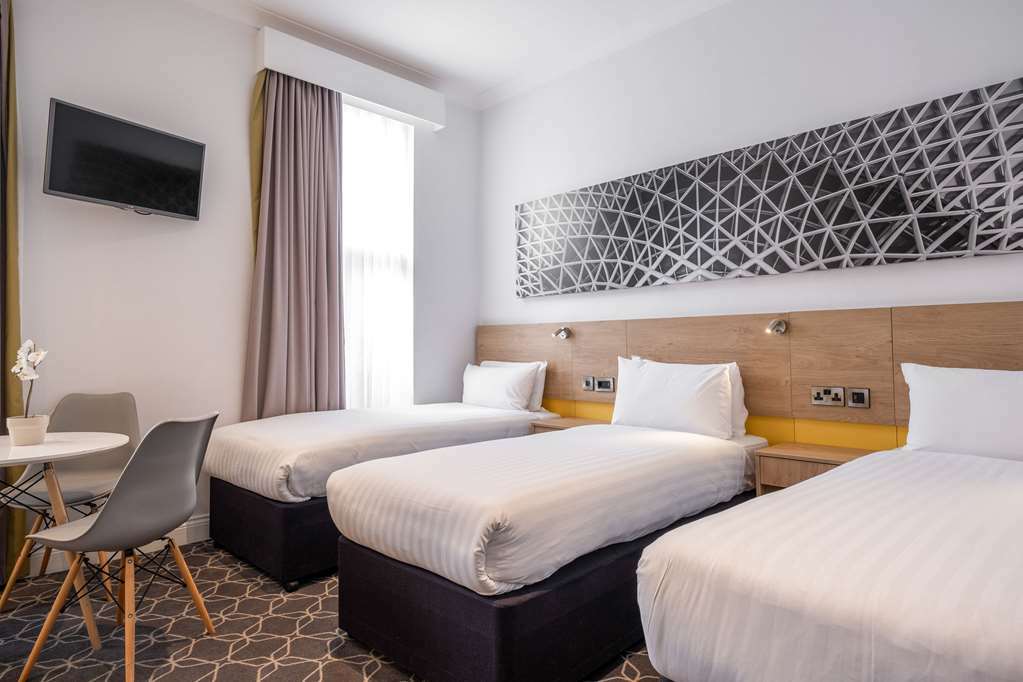 Comfort Inn & Suites Kings Cross St. Pancras Лондон Стая снимка